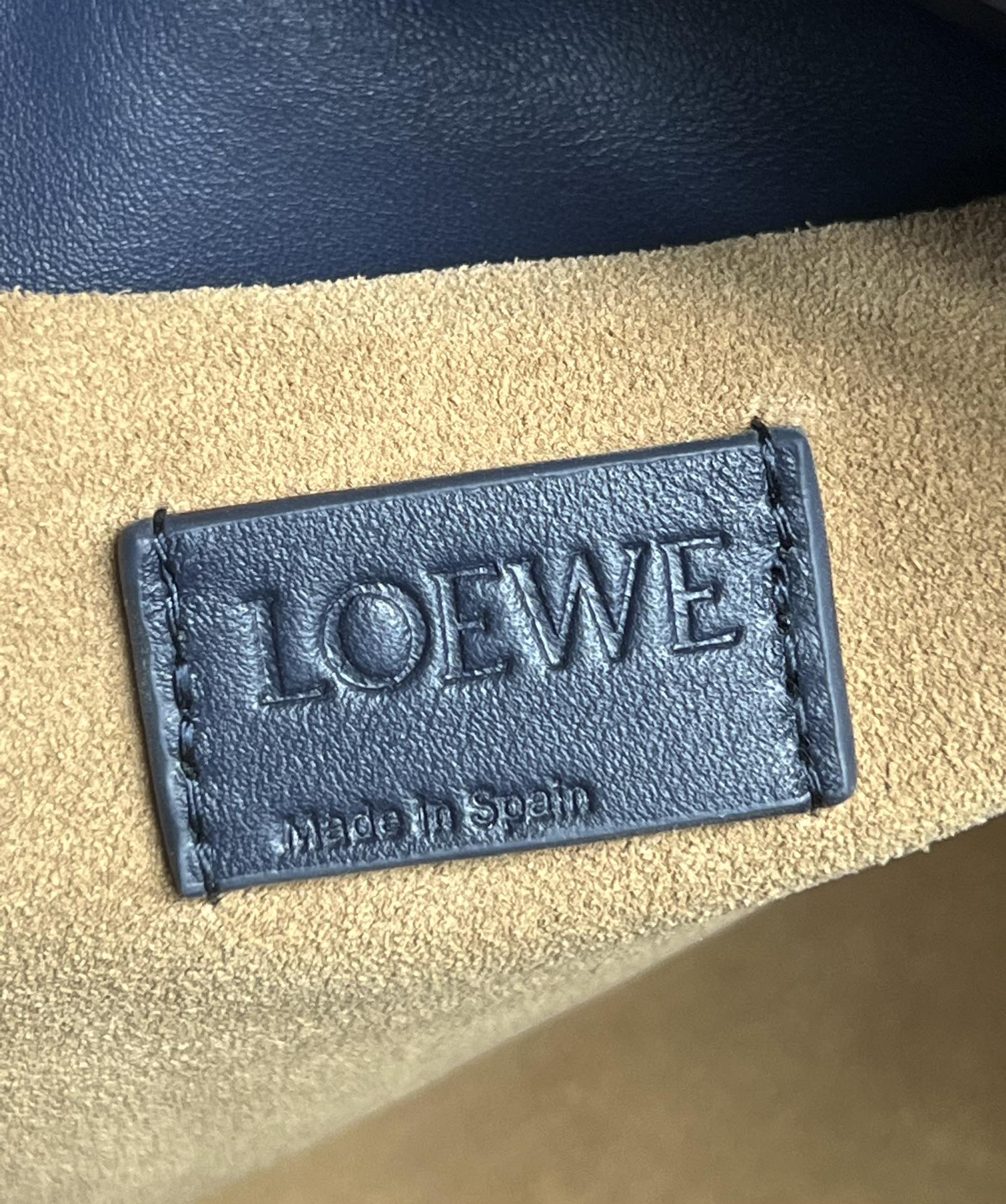 Loewe Medium Flamenco Clutch in Nappa Calfskin Abyss Blue